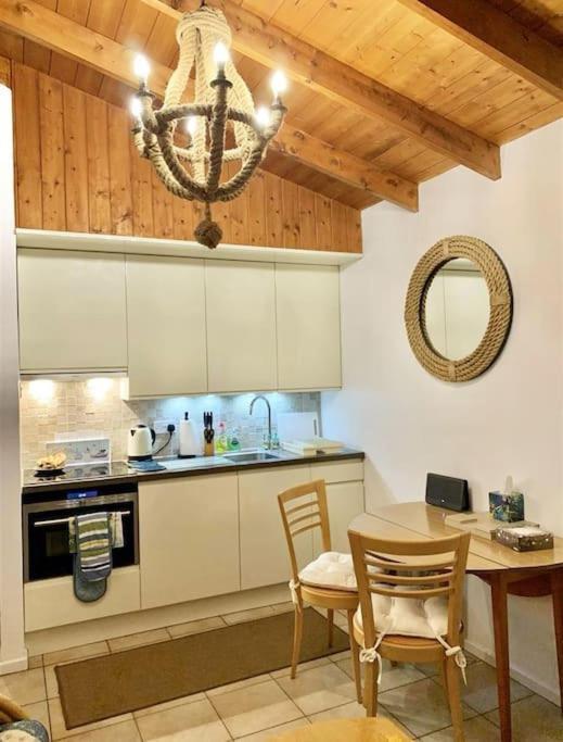 Harbour Haven: Spectacular Views Διαμέρισμα Porthmadog Εξωτερικό φωτογραφία
