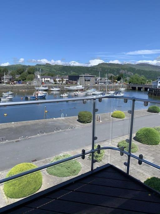 Harbour Haven: Spectacular Views Διαμέρισμα Porthmadog Εξωτερικό φωτογραφία